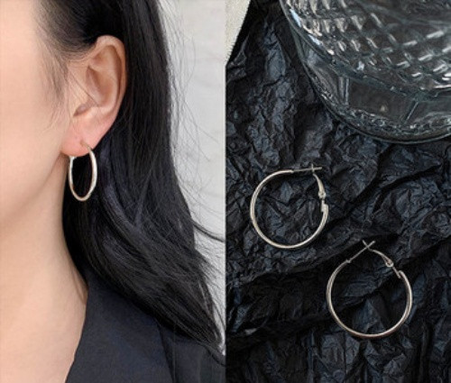 Ежедневен модел дамски обеци в три цвята