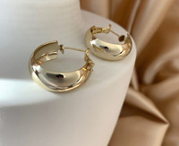 Γυναικεία casual σκουλαρίκια σε χρυσό χρώμα νέο μοντέλο