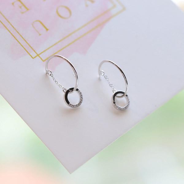 Ženske naušnice prstenje sa ukrasnim kamenčićima