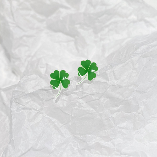 Novi model ženskih naušnica u obliku djeteline - zelene boje