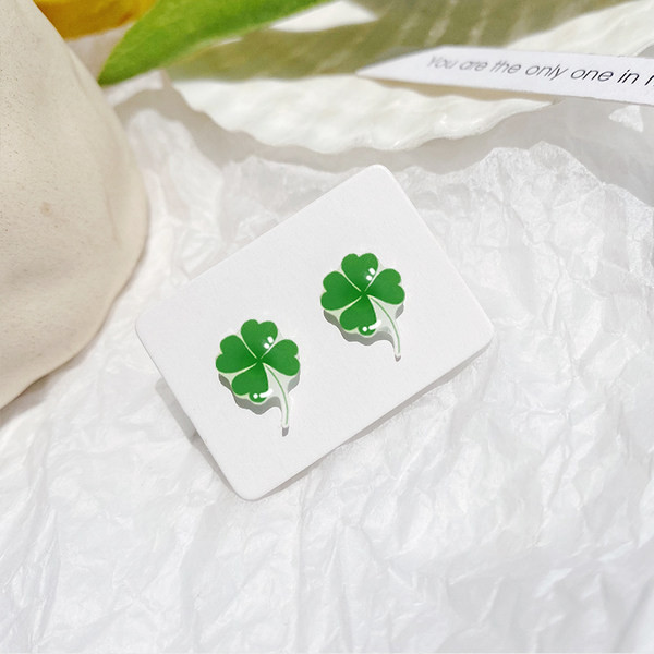 Novi model ženskih naušnica u obliku djeteline - zelene boje