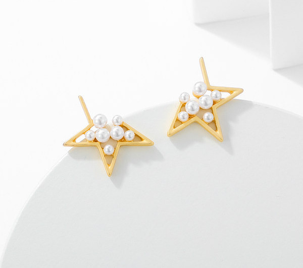 Γυναικεία σκουλαρίκια αστέρι με μαργαριτάρι διακόσμηση