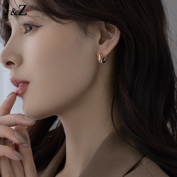 Νέο μοντέλο μικρά σκουλαρίκια με πέτρες - μη τυποποιημένο σχήμα