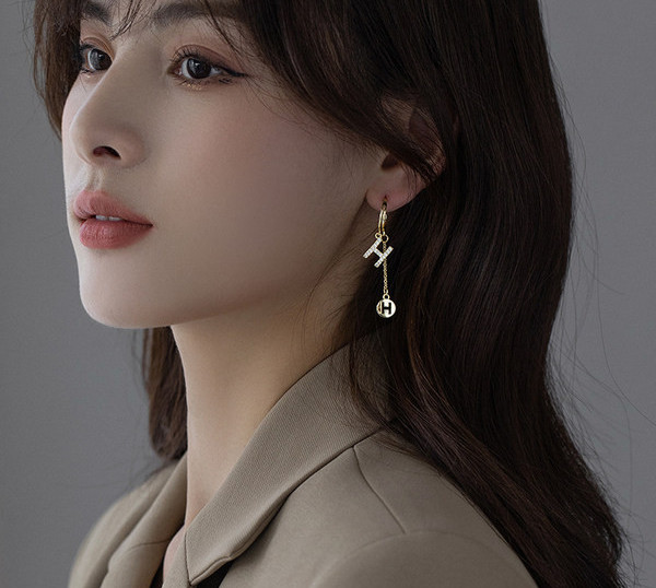 Дамски висящи обеци с камъни и верижка