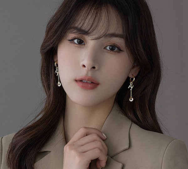 Дамски висящи обеци с камъни и верижка