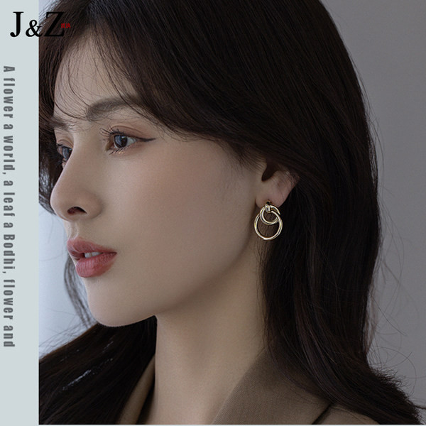 Дамски обеци с халки - златист цвят