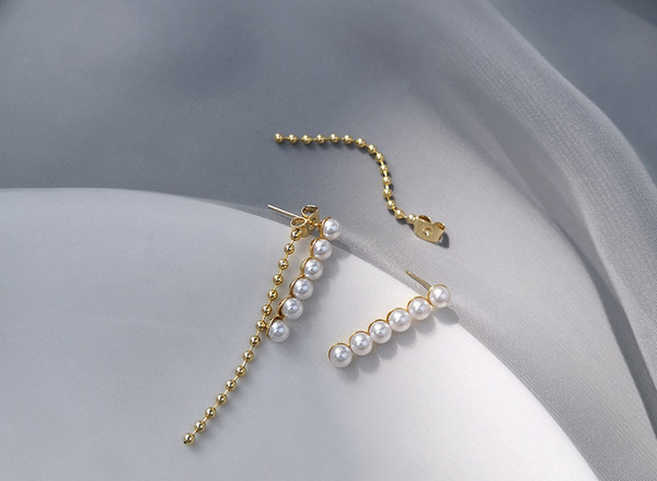 Дамски висящи обеци с  перли 