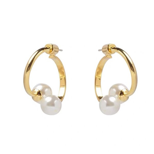 Sieviešu moderni auskari ar pērlēm zelta krāsā