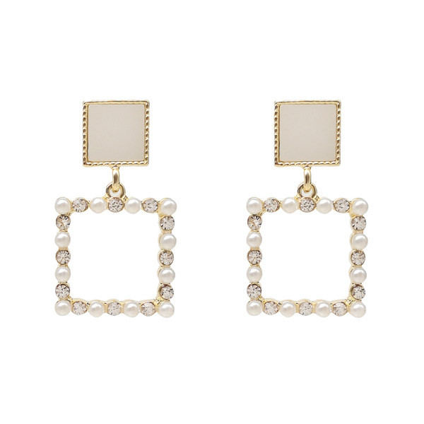 Модерни дамски квадратни обеци с камъни