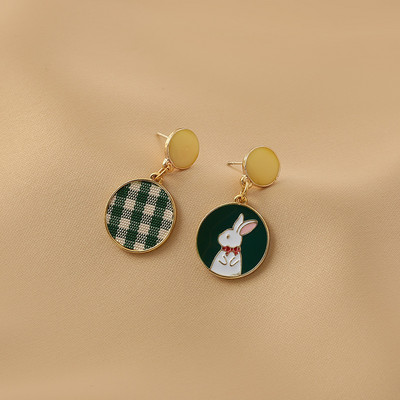 Ежедневни дамски кръгли обеци с висулка