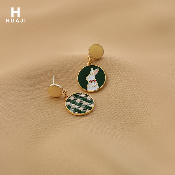 Ежедневни дамски кръгли обеци с висулка