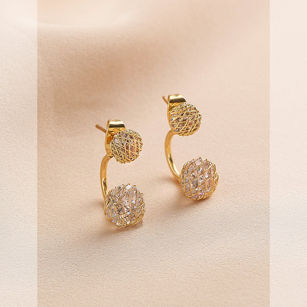 Дамски обици в златист цвят  и камъни