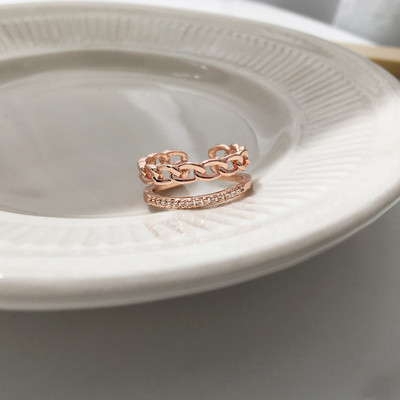 Дамски пръстен в сребрист или златист цвят - няколко модела