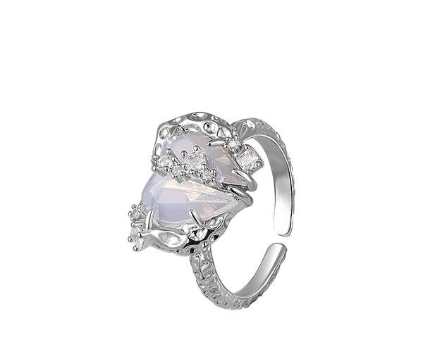 Γυναικείο ατσάλινο δαχτυλίδι σε σχήμα καρδιάς και πέτρες