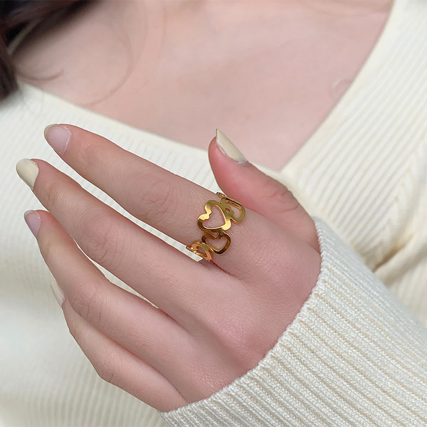 Γυναικείο δαχτυλίδι της καρδιάς