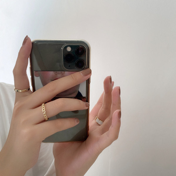 Σετ με τρία γυναικεία δαχτυλίδια σε χρυσό χρώμα