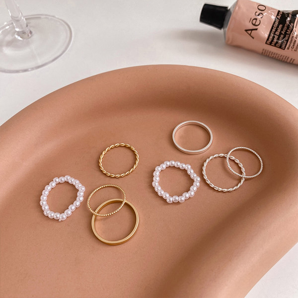 Žensko prstenje 4 komada u setu