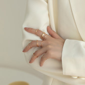 Μοντέρνα γυναικεία μακριά σκουλαρίκια με φούντες και πέτρες