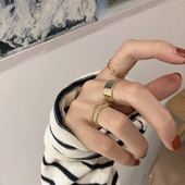 Μακριά γυναικεία σκουλαρίκια με μενταγιόν καρδιά