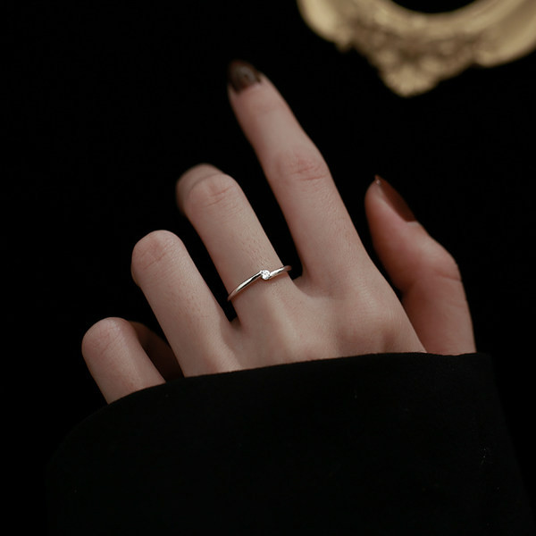 Κρεμαστά γυναικεία σκουλαρίκια με πέρλες διακόσμηση