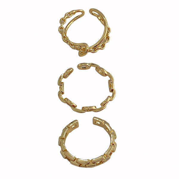 Γυναικείο δαχτυλίδι με μεγάλη τετράγωνη διακοσμητική πέτρα