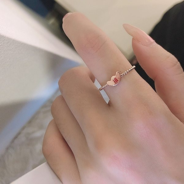 Inel de dama model nou de culoare aurie din otel