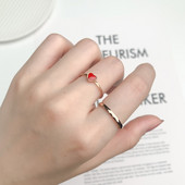 Svakodnevni ženski prsten s kamenom iz dva dijela