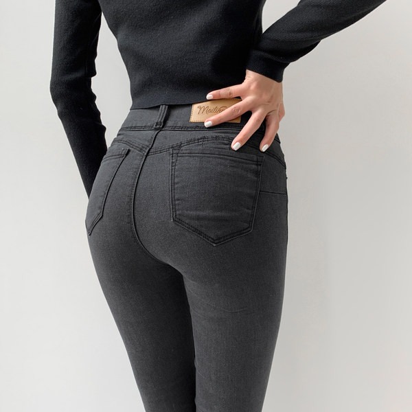 Класически дамски дънки в три цвята с висока талия