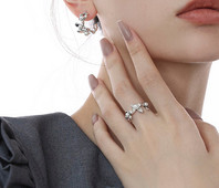 Ρυθμιζόμενο γυναικείο δαχτυλίδι με λουλούδι και πέρλα, ασημί