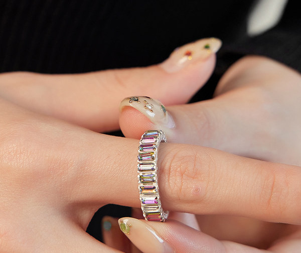 Ασημένιο ρυθμιζόμενο δαχτυλίδι με πέτρες