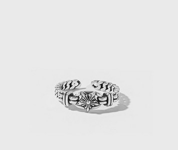 Γυναικείο δαχτυλίδι με διακόσμηση αστεριών σε ασημί χρώμα