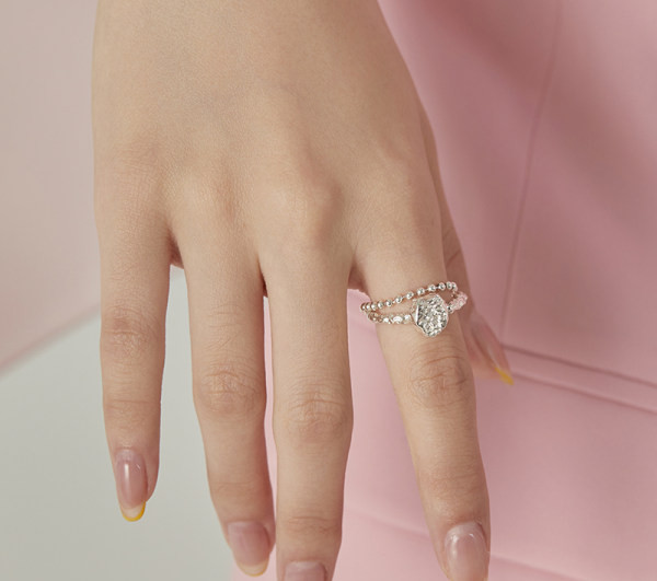 Κομψό γυναικείο λεπτό δαχτυλίδι με κολιέ