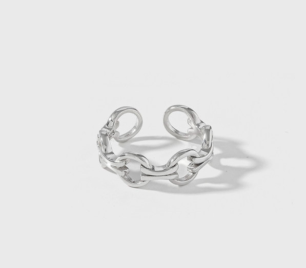 Podesivi ženski pleteni prsten u srebru