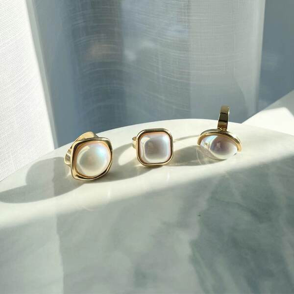 Νέο μοντέλο ρυθμιζόμενο δαχτυλίδι σε χρυσό χρώμα - τρία μοντέλα