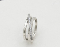 Ženski prsten tipa prsten s kamenčićima