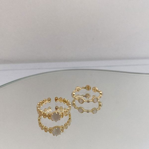 Γυναικείο δαχτυλίδι με πέτρες - δύο μοντέλα