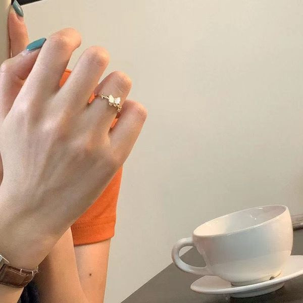 Γυναικείο δαχτυλίδι με πεταλούδα - χρυσό χρώμα