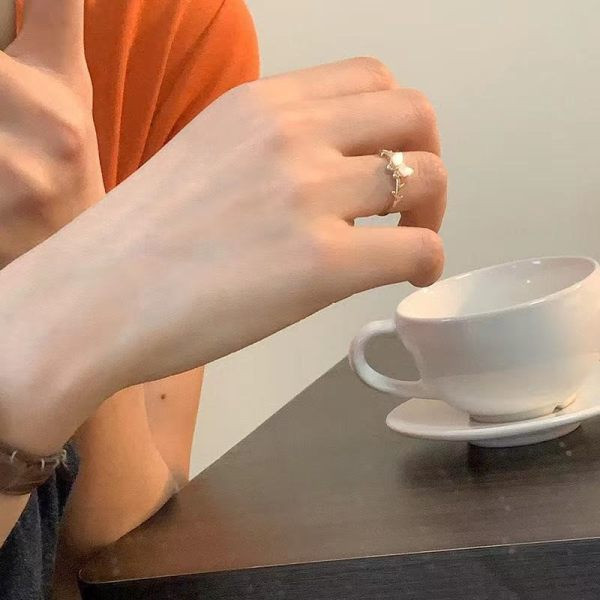 Γυναικείο δαχτυλίδι με πεταλούδα - χρυσό χρώμα