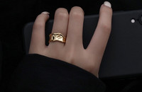 Κυματιστό γυναικείο δαχτυλίδι σε ασήμι ή χρυσό χρώμα