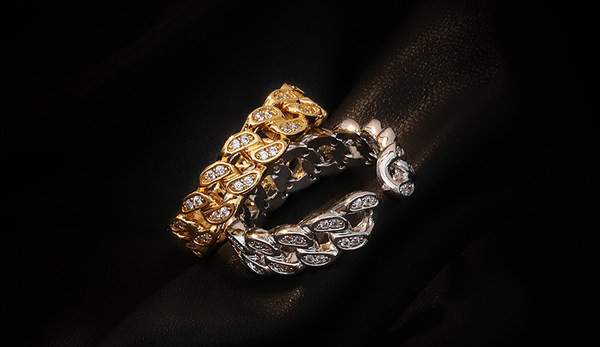 Νέο μοντέλο γυναικείο δαχτυλίδι σε χρυσό χρώμα