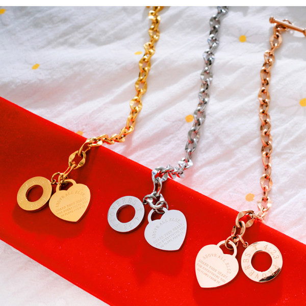 Μοντέρνο γυναικείο βραχιόλι με μενταγιόν και επιγραφή