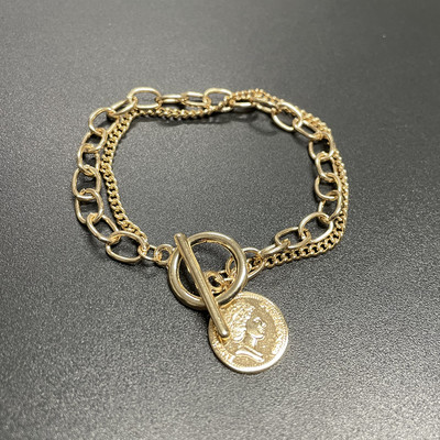 Βραχιόλι δύο σειρών σε χρυσό χρώμα με μενταγιόν - δύο μοντέλα