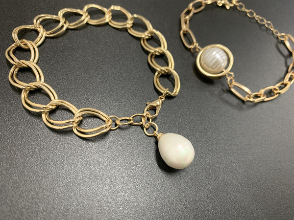 Дамска златиста гривна-два модела