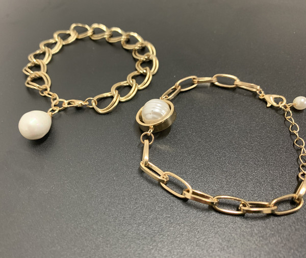 Дамска златиста гривна-два модела