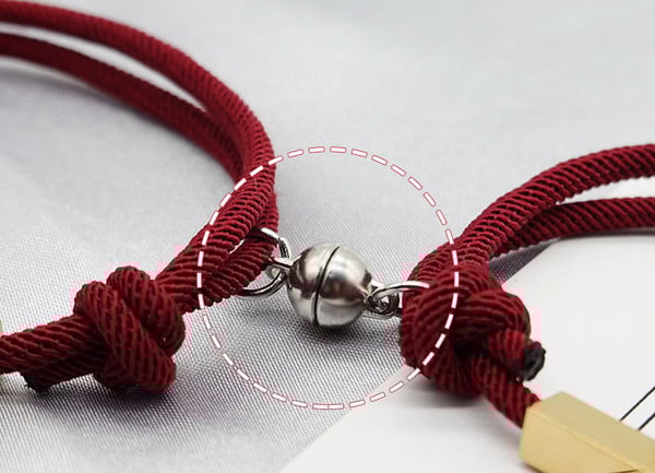 Σετ 2 βραχιόλια για ζευγάρια - υφασμάτινο με χρυσό πιάτο και μαγνήτη