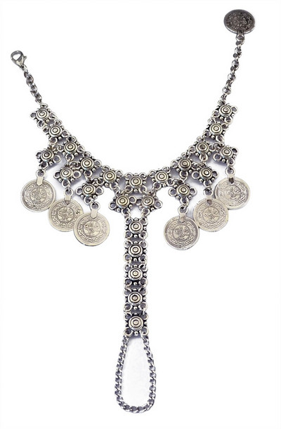 Μοντέρνο γυναικείο βραχιόλι με δαχτυλίδι και μενταγιόν