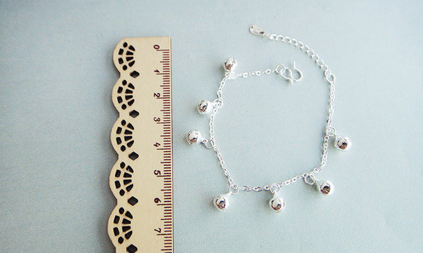 Γυναικείο βραχιόλι με μενταγιόν