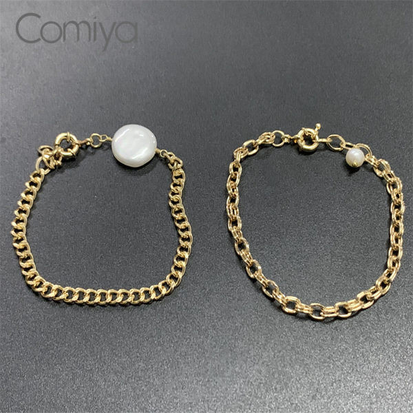 Γυναικείο βραχιόλι σε χρυσό χρώμα - δύο μοντέλα