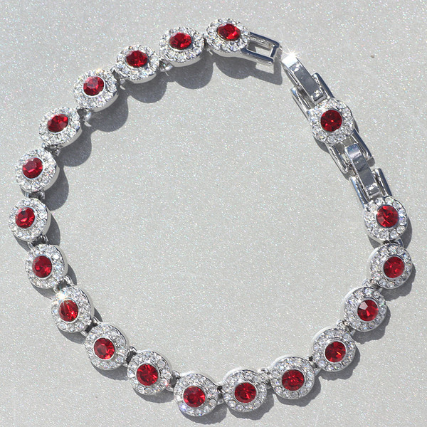 Κομψό γυναικείο βραχιόλι με στρογγυλές πέτρες σε διάφορα χρώματα