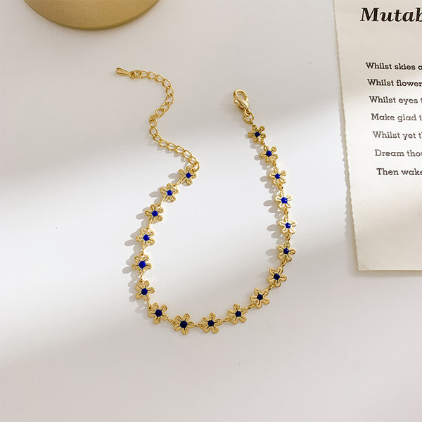 Λεπτό γυναικείο βραχιόλι με λουλούδια